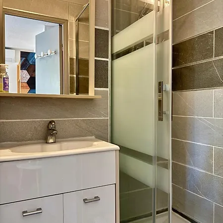 Appartamento L'ocre Du Sud - 6 Pers - Histoire De Clés *